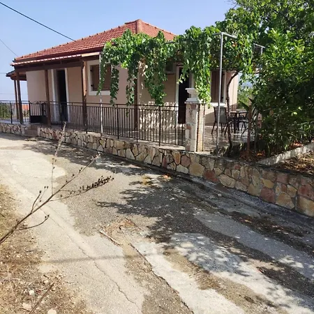 Anna-maria House